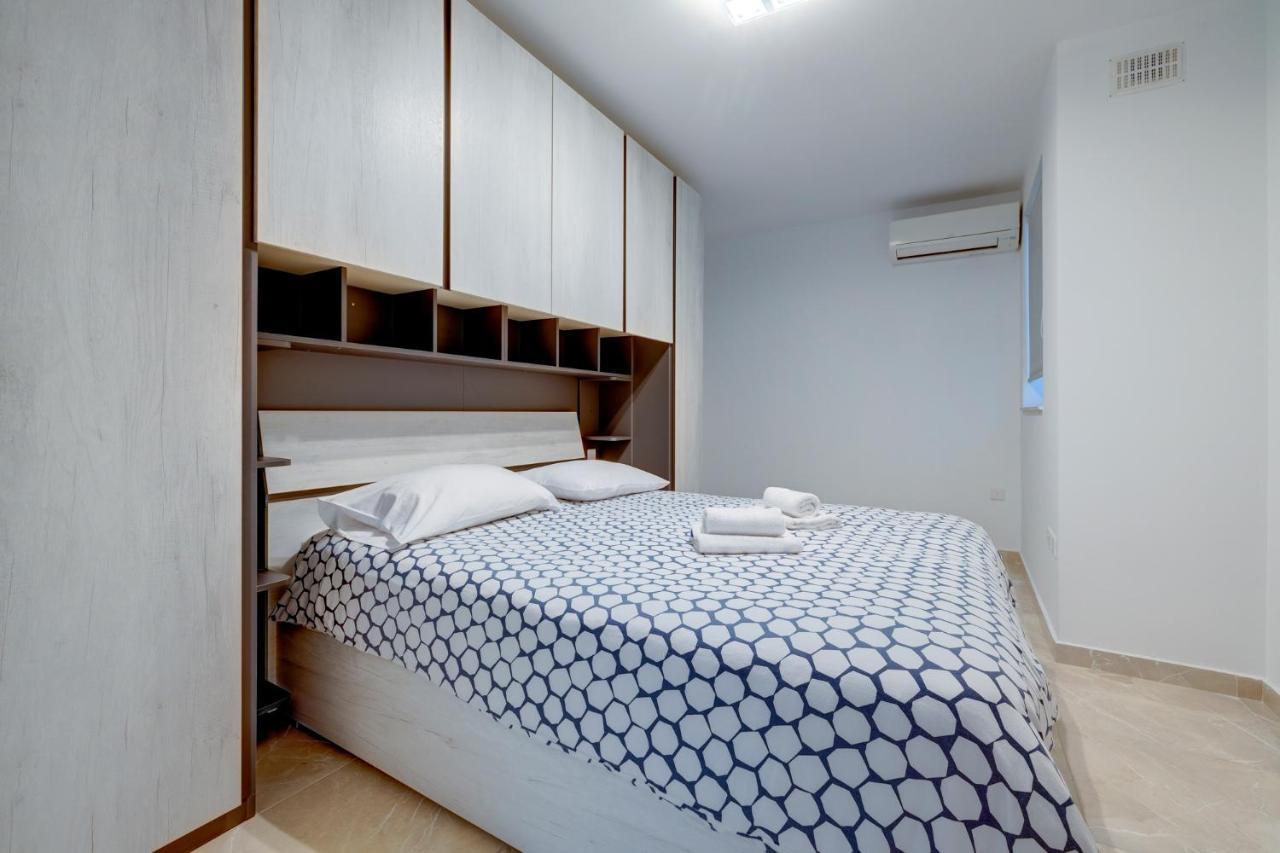 Marvellous 3Br Apartment In Central St Julians San Ġiljan Exterior foto