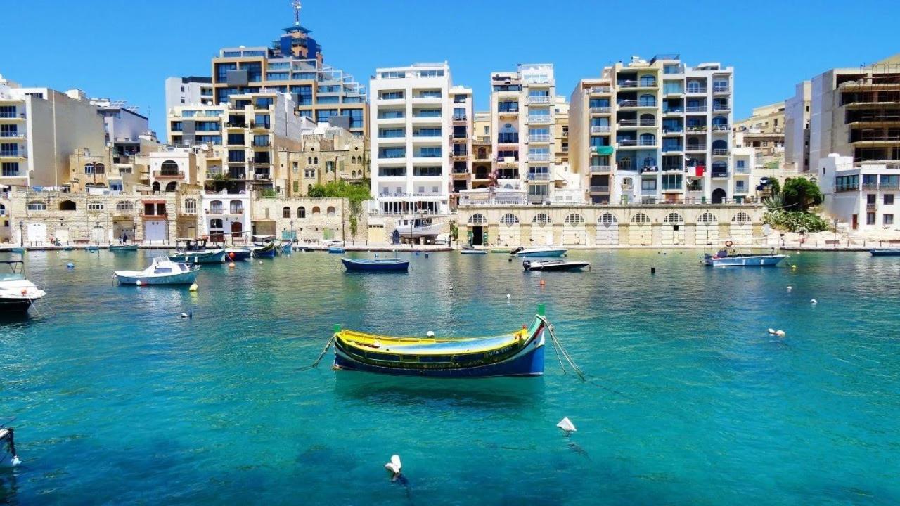 Marvellous 3Br Apartment In Central St Julians San Ġiljan Exterior foto